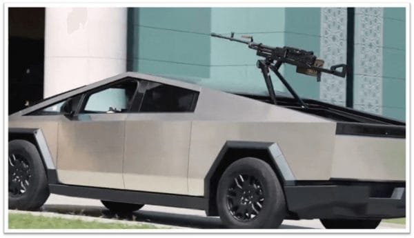 Çeçen Lider Ukraynaya Tesla araçlarından gönderdiğini iddia etti