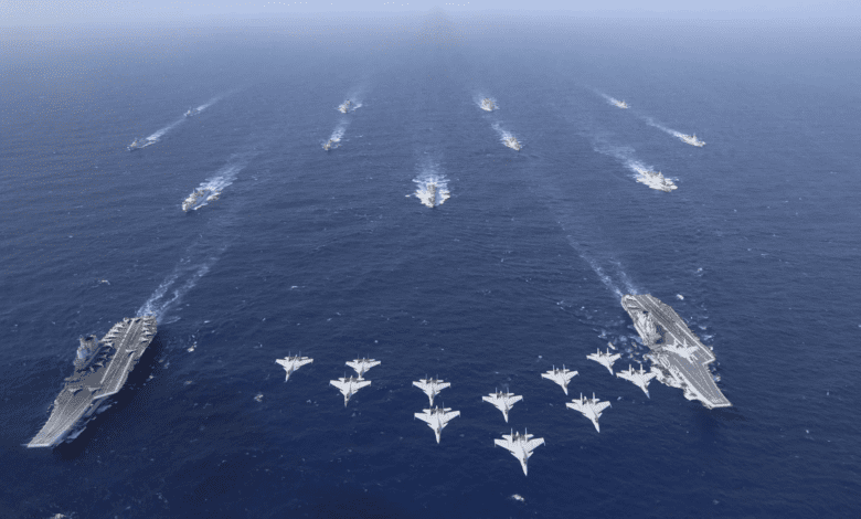 Çin’den Güney Çin Denizi’nde İlk Çift Uçak Gemisi Tatbikatı