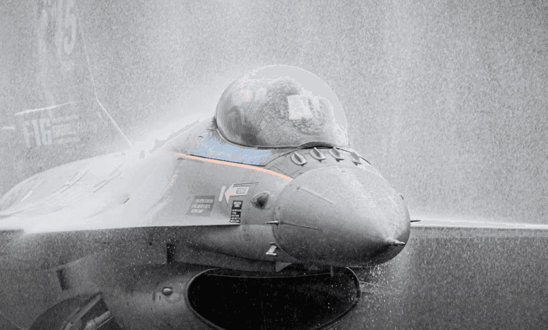 Hollanda Ukrayna’ya F-16 Teslimatı ve 440M Dolar İHA Desteği