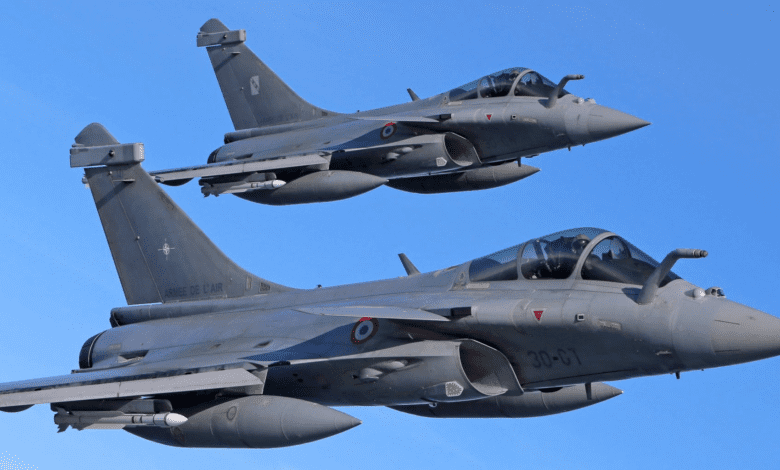 Fransız Hava ve Uzay Kuvvetleri'ne ait iki Rafal C savaş uçağı. Fotoğraf: Björn Trotzki