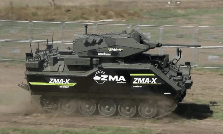 ZMA-15'i temel alan ZMA-X, Aselsan'ın Nefer 25 mm insansız kule sistemi, ilave zırh plakaları ve LIDAR sistemleri ile donatılmıştır. (Resim kaynağı: TRHaber Savunma ve Anadolu Ajansı)