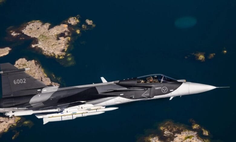 Gripen savaş uçağı