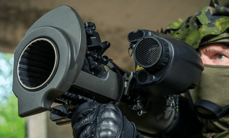 Senop tan Carl Gustaf a Devrim Yaratan Nişangah