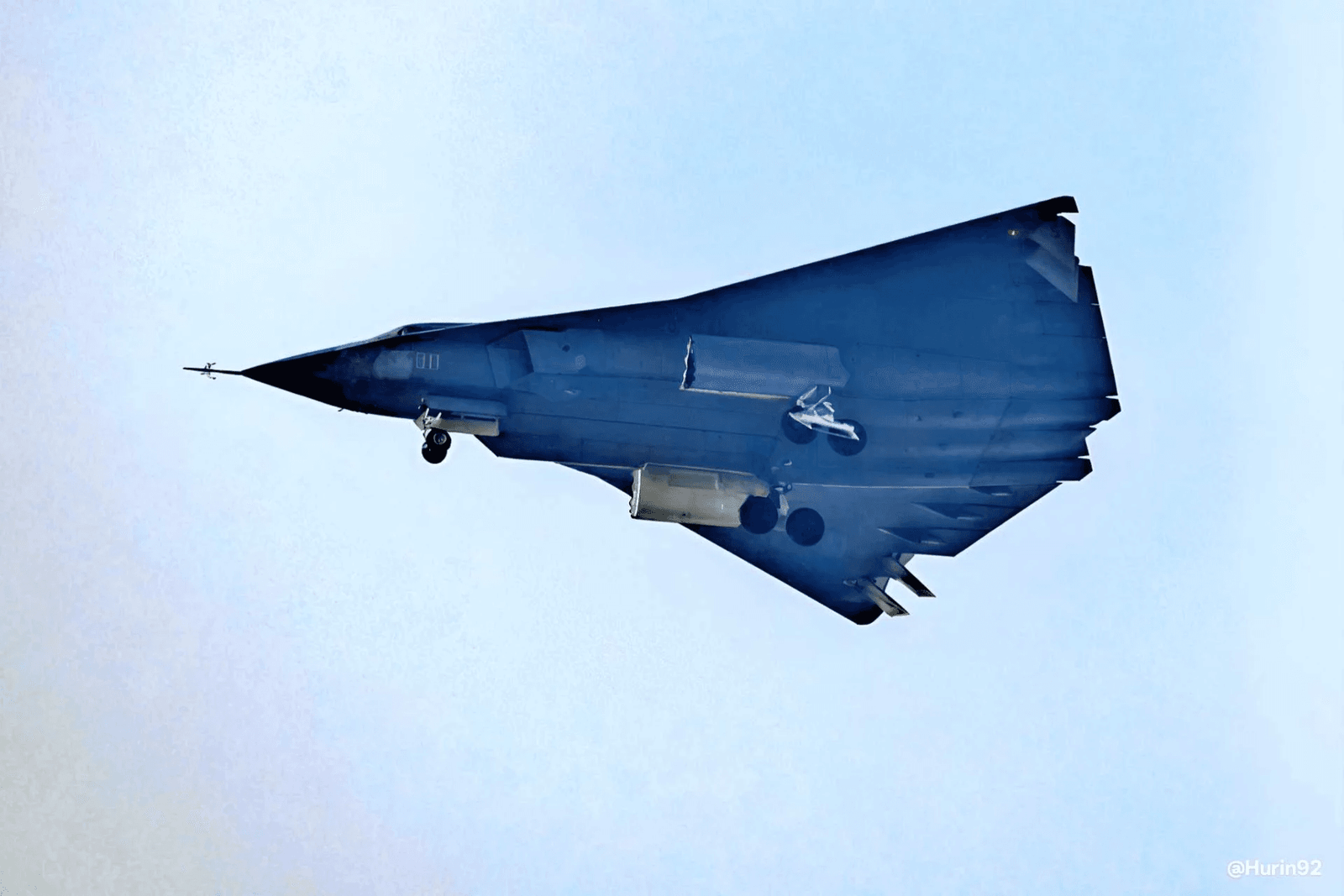 Çin in Gizli Silahi J 36 Detaylar Ortaya Çıktı