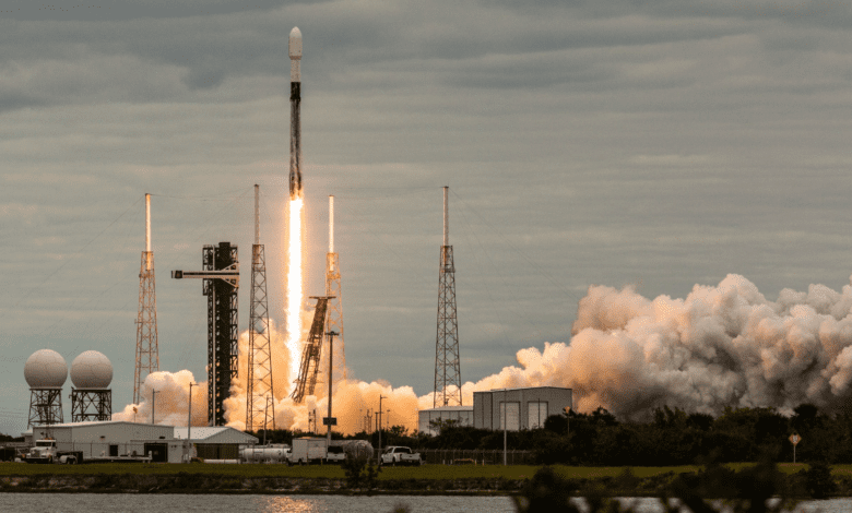 SpaceX Falcon 9 ile NROL 126 Başarılı Uydu Fırlatışı