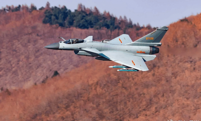 F 15EX Belirsizliği, Endonezya J 10 a Yöneldi