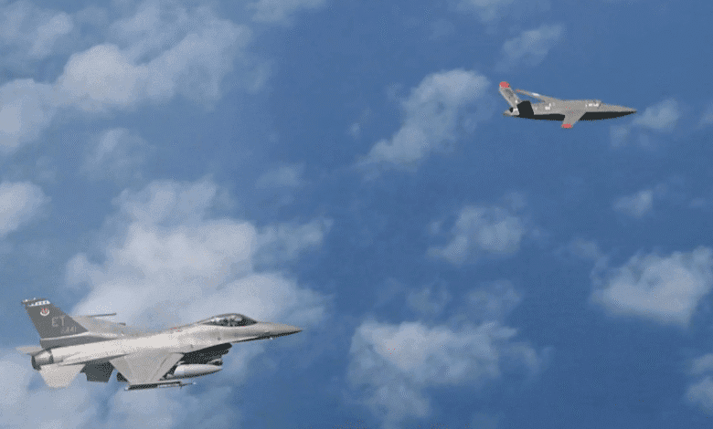 Top Gun AI F 16 ile Valkyrie İnsansız Eşlemesi