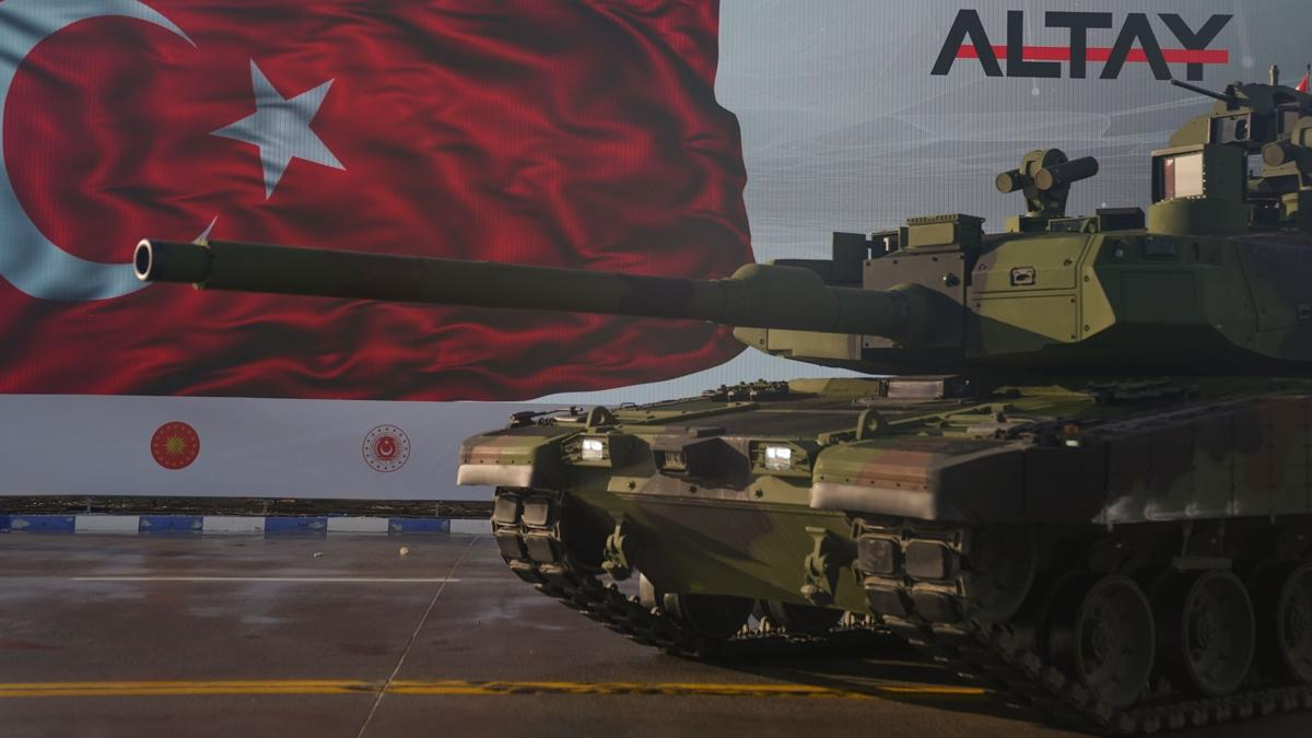 Altay Tankı’na Yerli Güç SAR 127 MT Sahaya İndi