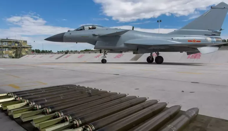 Endonezya 12 Adet J 10 İçin Harekete Geçti