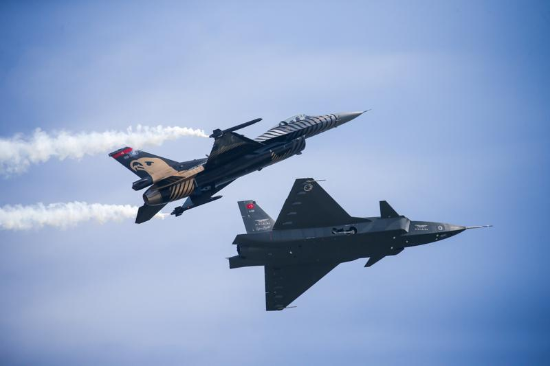 KIZILELMA’dan Hava Hava Zaferi