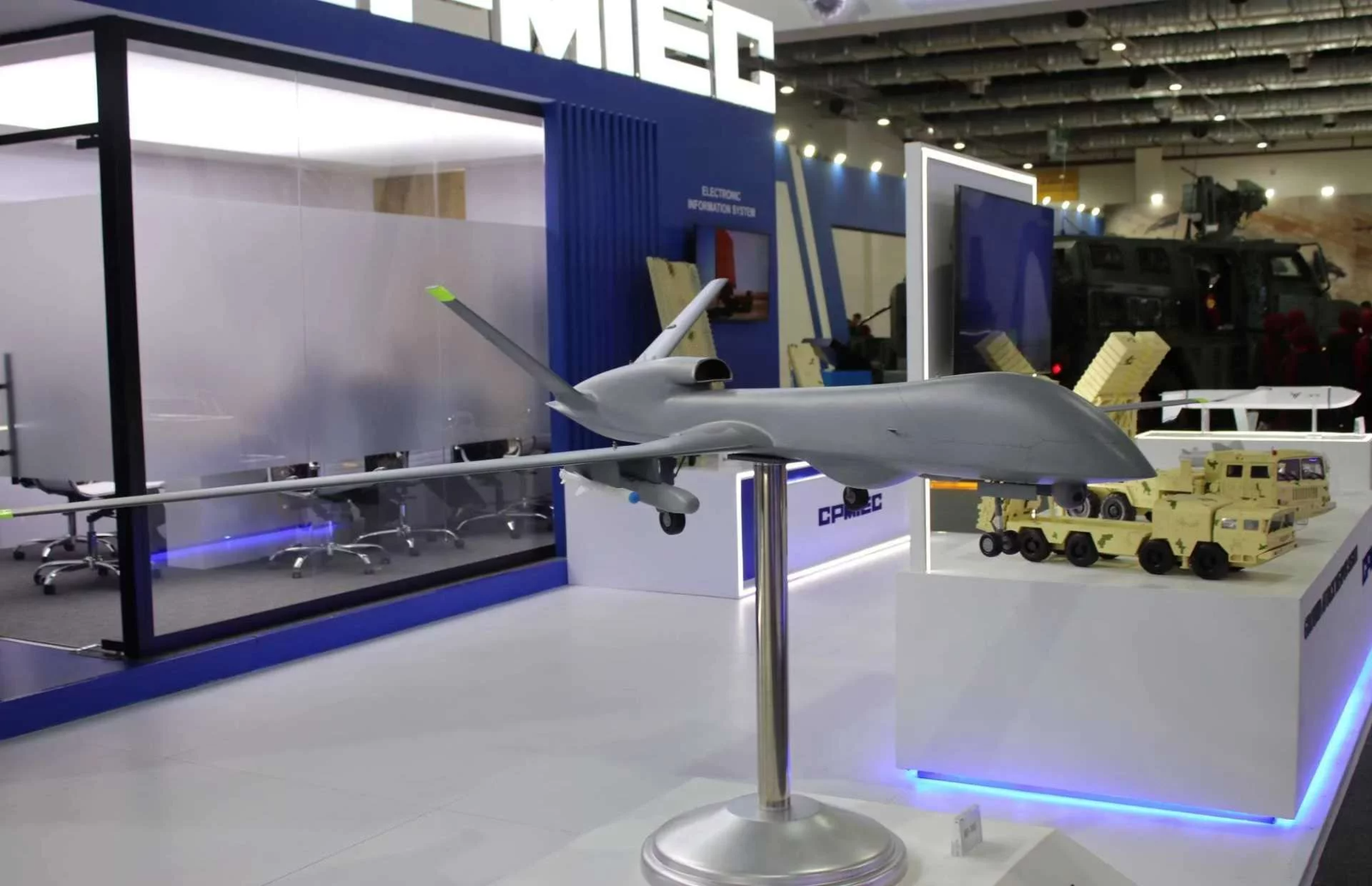 Mısır dan Kritik Hamle Çinli Jet Drone WJ 700 Masada