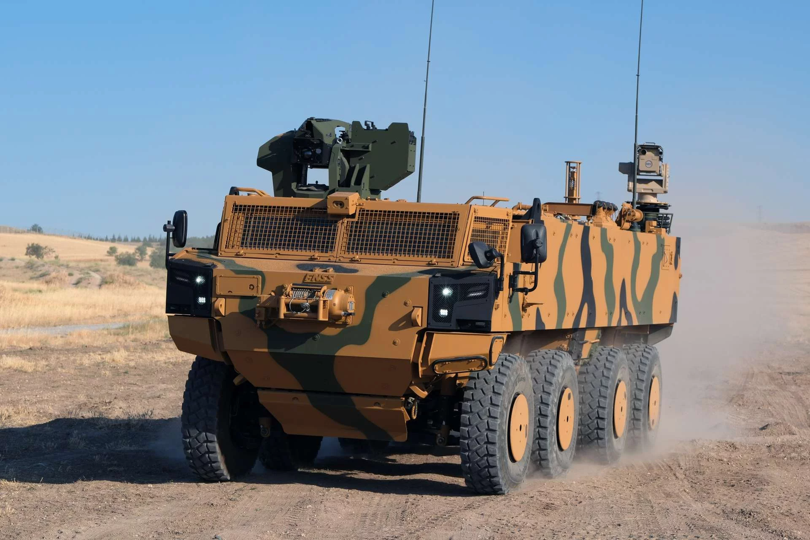 TSK da Bir İlk PARS İZCİ 8x8 KBRN Aracı Envantere Girdi