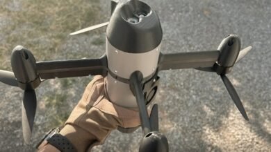 elle fırlatılabilen dron