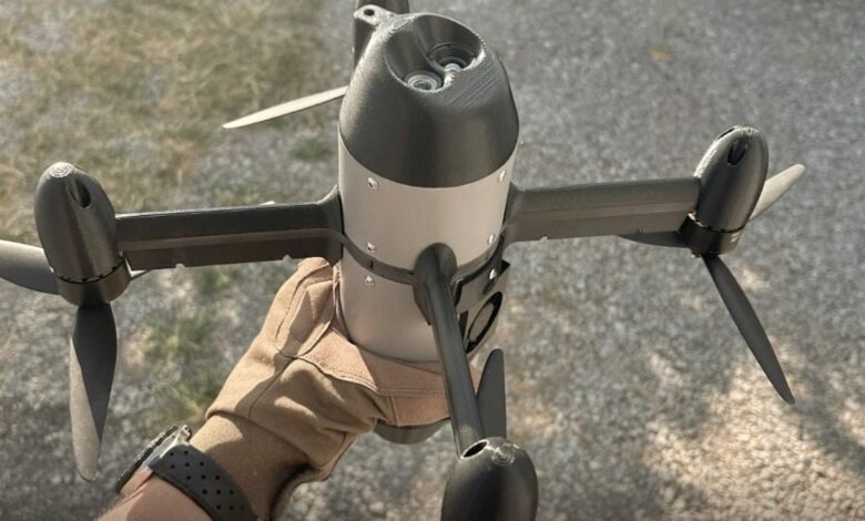 elle fırlatılabilen dron